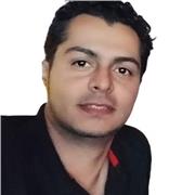 Ich bin, audiovisueller Produzent, ich war Tutor für audiovisuelle Medien. Ich würde gerne Spanisch unterrichten!